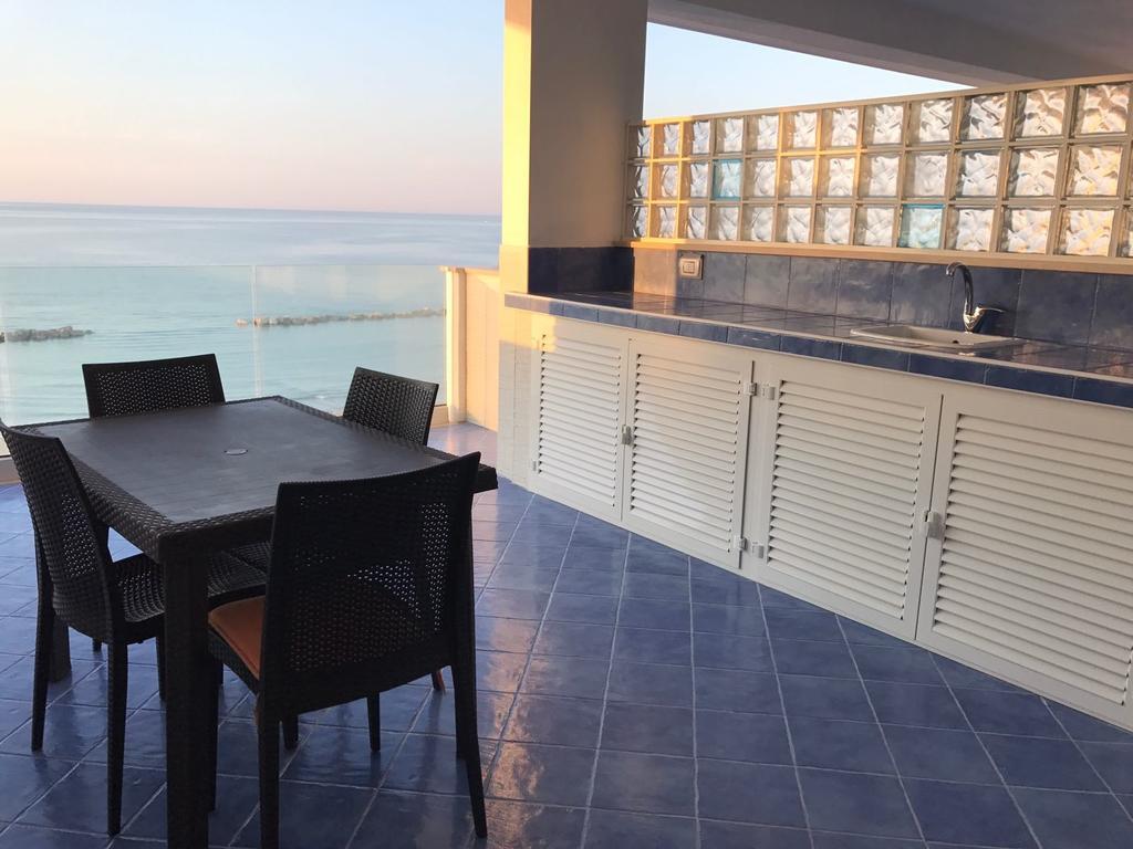 تيرمولي Apartment Sea View المظهر الخارجي الصورة